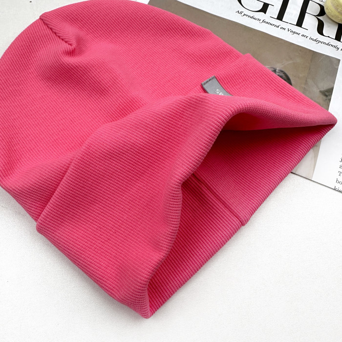 Шапка Marakas рубчик с отворотом малиновая