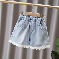 Шорты джинсовые с гипюром