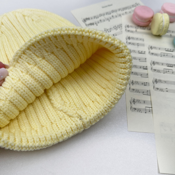 Шапка в'язка Макко з відворотом жовта